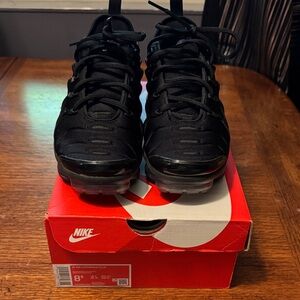 Nike Women’s Vapormax Plus Athletic Shoes